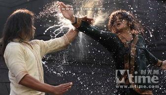 拳霸3电影在线观看,巅峰对决，传奇再续  第2张