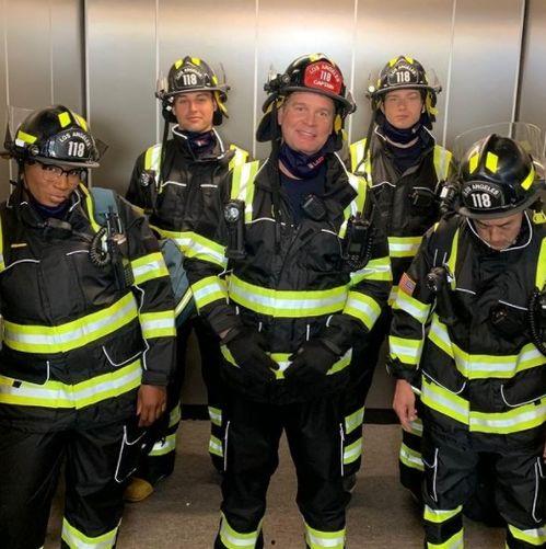 蓝天娱乐爆料前线 第2张 蓝天娱乐爆料前线 第2张