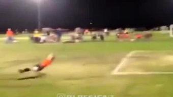 霸篮少年在线观看,热血青春，篮球梦想的激荡之旅  第2张