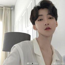 李由爆料网红视频播放,网红视频幕后播放量惊人真相